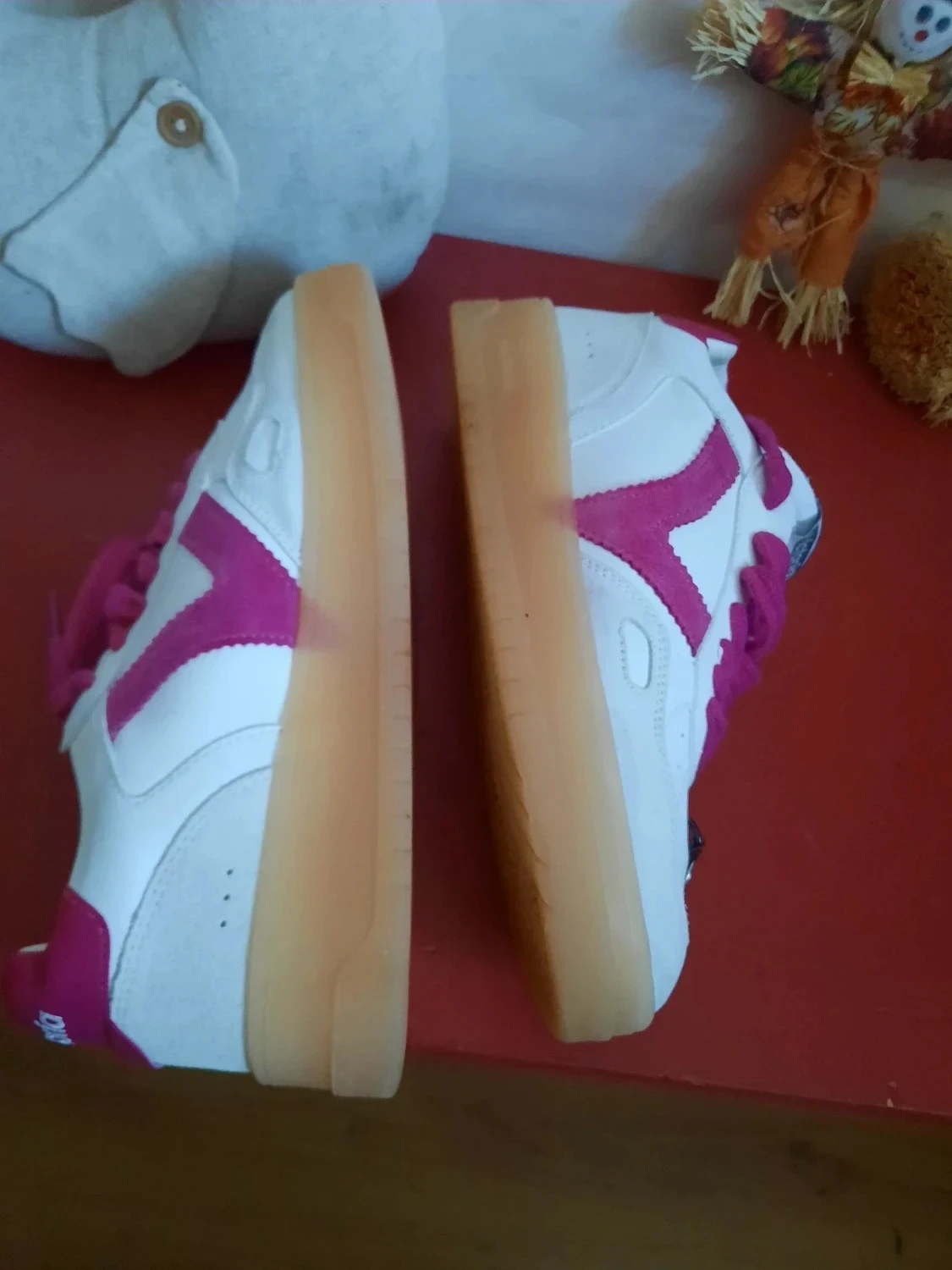 Leather and faux leather sneakers, women's size 37. Victoria. – photo 3